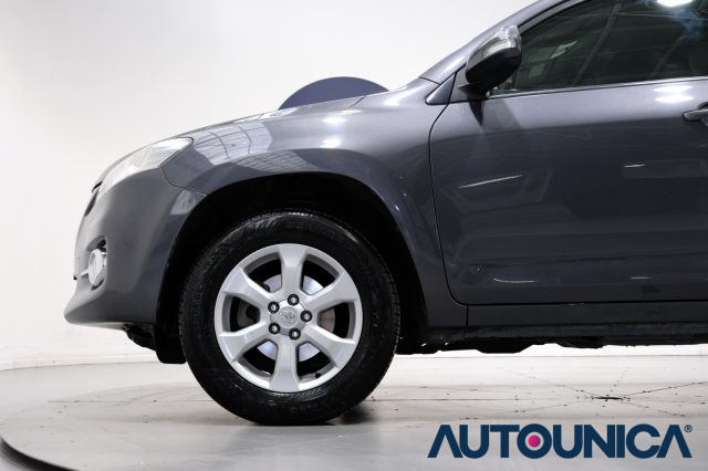 TOYOTA RAV 4 MY23 usata, con Cruise Control