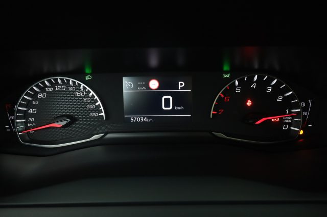 PEUGEOT 208 usata 6