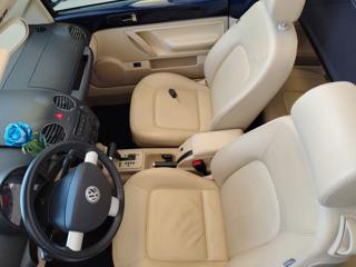 VOLKSWAGEN New Beetle usata, con Sensori di parcheggio posteriori