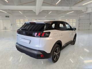 PEUGEOT 3008 usata, con Autoradio