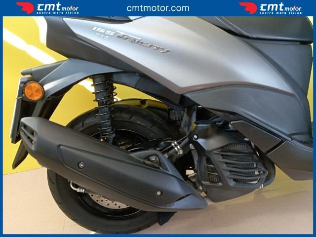 YAMAHA Tricity 155 usata 6