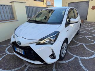TOYOTA Yaris usata, con Alzacristalli elettrici