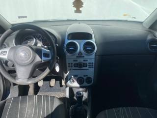 OPEL Corsa usata, con Controllo automatico clima