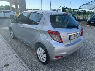 TOYOTA Yaris usata, con Boardcomputer
