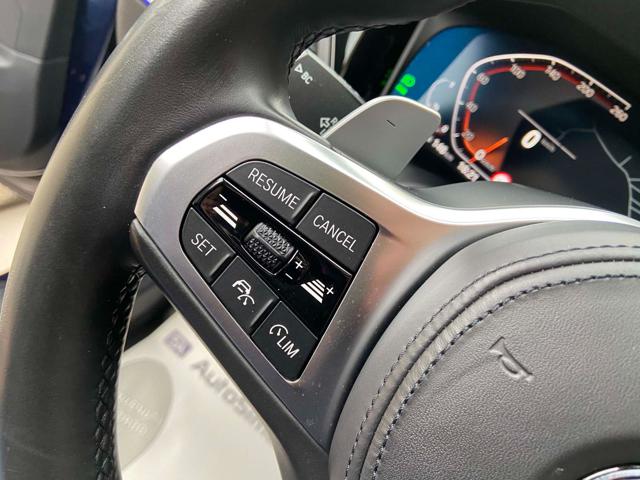 BMW 320 usata, con USB