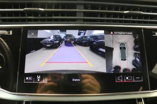 AUDI Q8 usata, con Sistema di navigazione