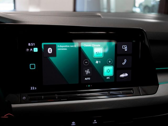 VOLKSWAGEN Golf Variant usata, con Vivavoce