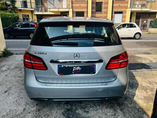 MERCEDES-BENZ B 200 usata, con Cerchi in lega