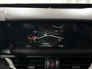 ALFA ROMEO Stelvio usata, con Bracciolo
