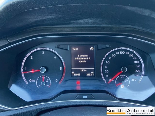 VOLKSWAGEN T-Roc usata, con ESP