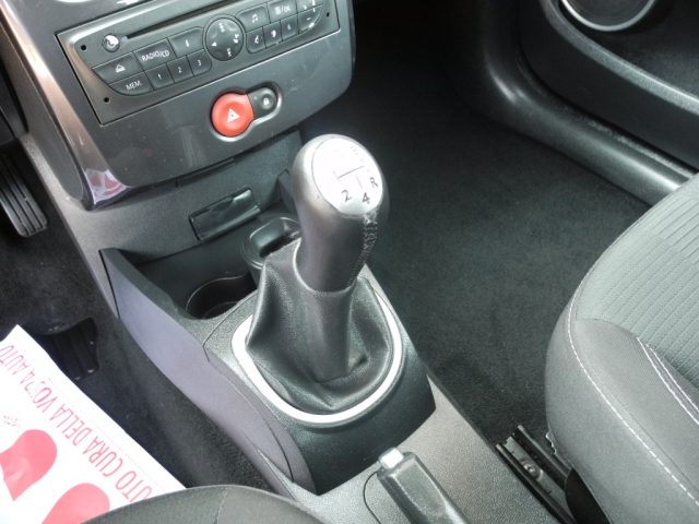 RENAULT Clio usata 26