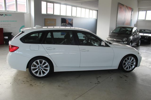 BMW 320 usata, con Autoradio