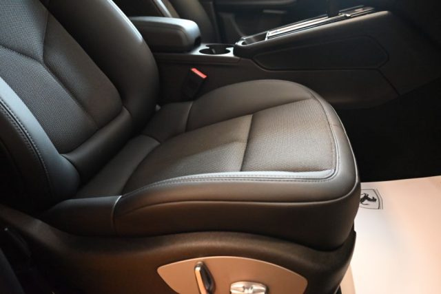 PORSCHE Macan usata 62