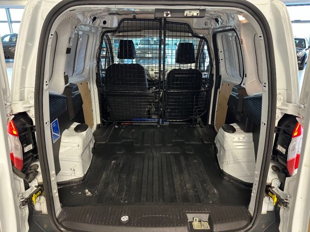 FORD Transit Courier usata, con Volante multifunzione