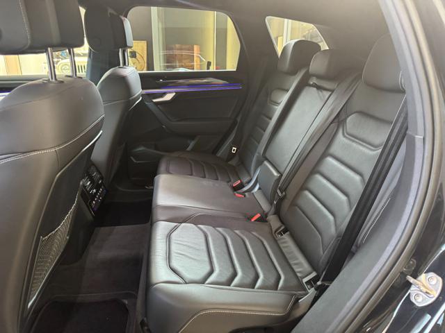 VOLKSWAGEN Touareg usata, con ESP