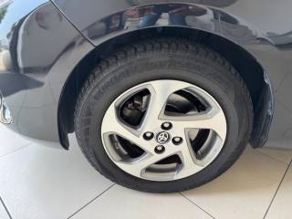 TOYOTA Yaris usata, con Climatizzatore automatico, 2 zone