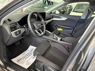 AUDI A4 usata, con Sensori di parcheggio posteriori