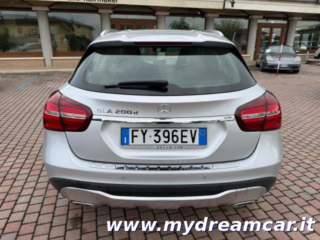 MERCEDES-BENZ GLA 200 usata 20