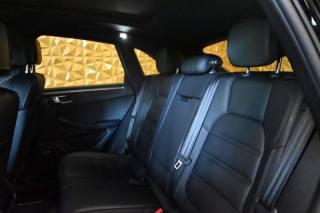PORSCHE Macan usata 32