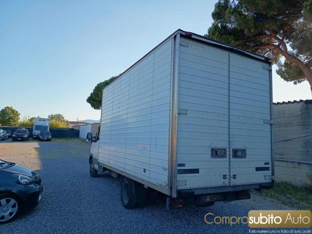 IVECO Daily usata, con Servosterzo