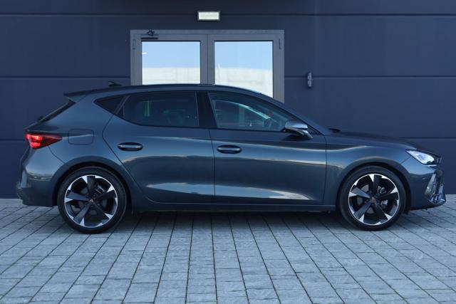 CUPRA Leon usata, con Hill holder