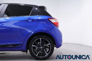 TOYOTA Yaris usata 38