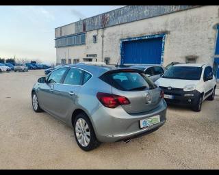 OPEL Astra usata, con Cruise Control