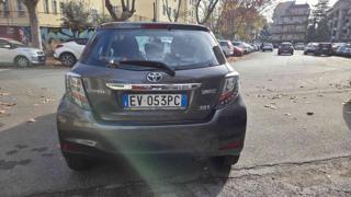 TOYOTA Yaris usata, con Autoradio