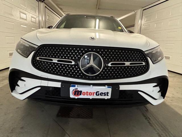 MERCEDES-BENZ GLC 200 usata, con Controllo elettronico della corsia