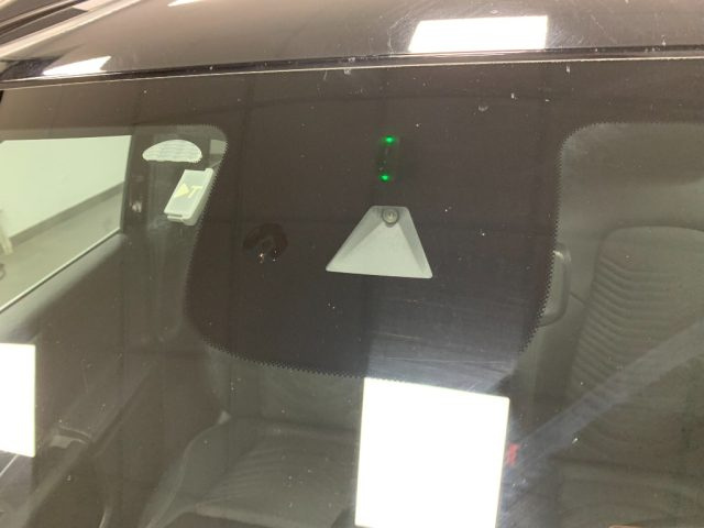 MERCEDES-BENZ GLB 200 usata, con Volante multifunzione