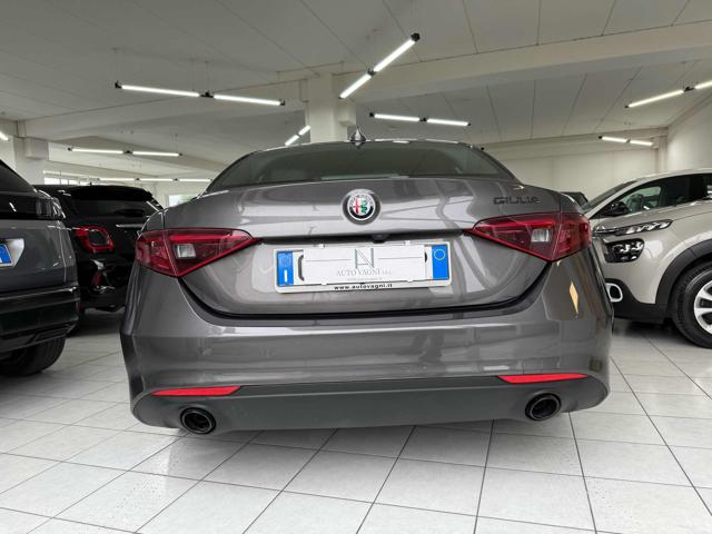 ALFA ROMEO Giulia usata, con Fari Xenon