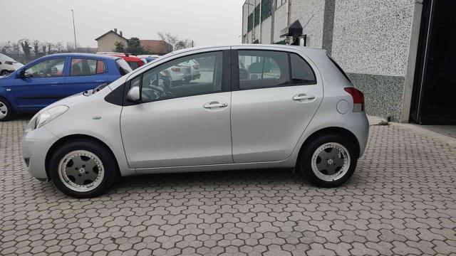 TOYOTA Yaris usata, con Airbag