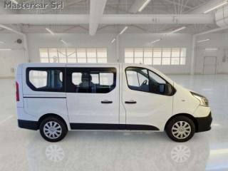 RENAULT Trafic usata, con Autoradio