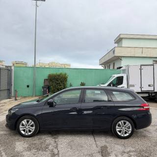 PEUGEOT  usata 5