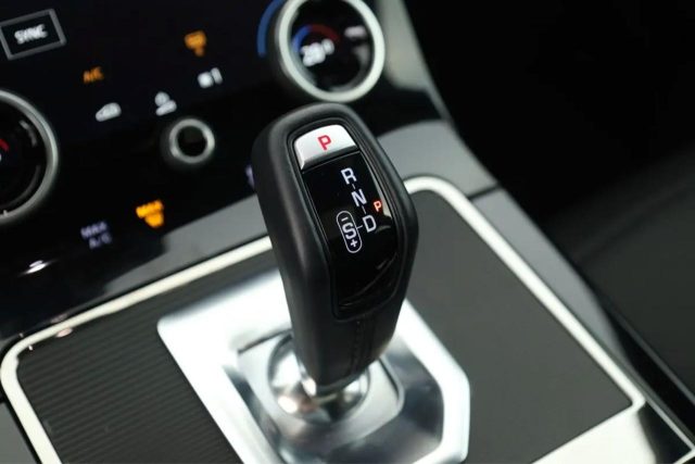 LAND ROVER Range Rover Evoque usata, con ESP