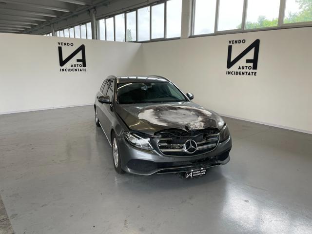 MERCEDES-BENZ E 220 usata, con ABS