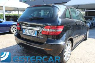 MERCEDES-BENZ B 180 usata, con Airbag