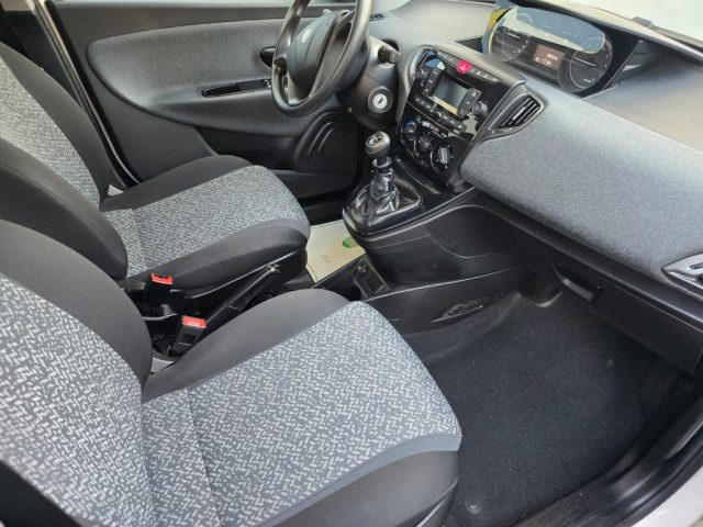 LANCIA Ypsilon usata, con Immobilizzatore elettronico