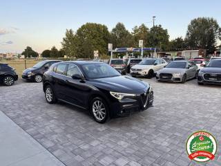 ALFA ROMEO Stelvio usata, con Alzacristalli elettrici