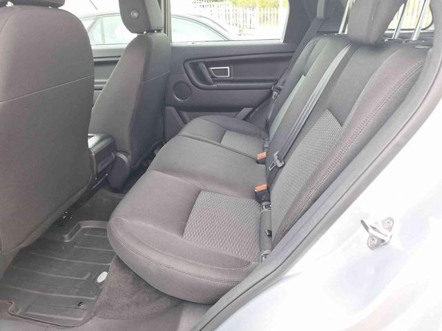 LAND ROVER Discovery Sport usata, con Alzacristalli elettrici