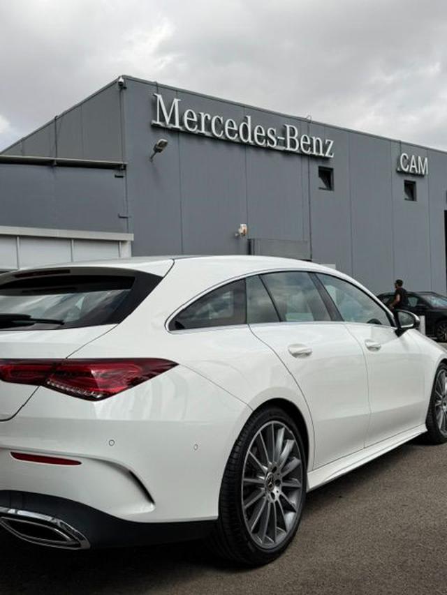 MERCEDES-BENZ CLA 200 usata, con Specchietti laterali elettrici