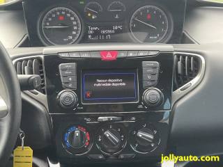 LANCIA Ypsilon usata, con MP3