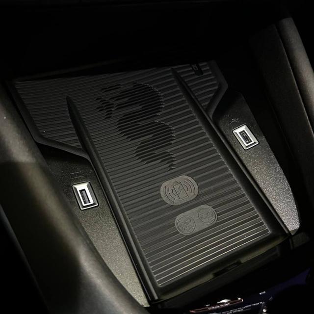 ALFA ROMEO Junior usata, con Fari LED