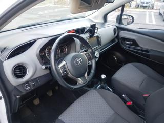 TOYOTA Yaris usata, con Controllo trazione
