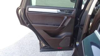 VOLKSWAGEN Touareg usata, con Climatizzatore automatico, 2 zone