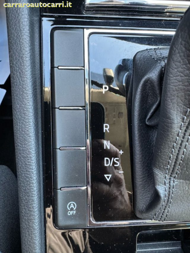 SKODA Superb usata, con Sistema di navigazione
