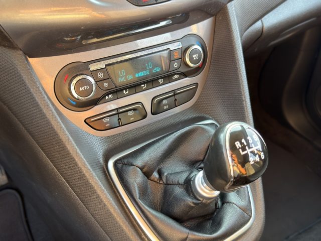 FORD Tourneo Connect usata, con Sedile posteriore sdoppiato