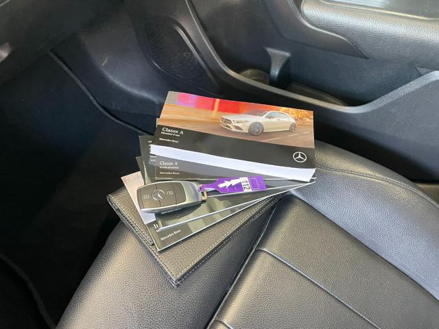 MERCEDES-BENZ A 160 usata, con USB
