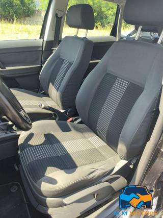VOLKSWAGEN Polo usata, con Sedile posteriore sdoppiato