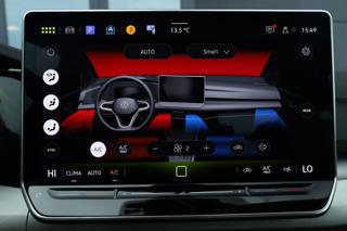 VOLKSWAGEN Golf usata, con Sensore di pioggia